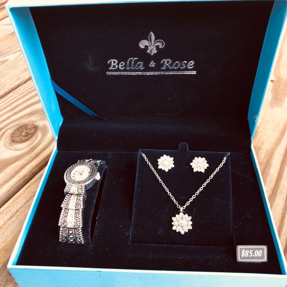 Brand new Jewelry  3pc set!